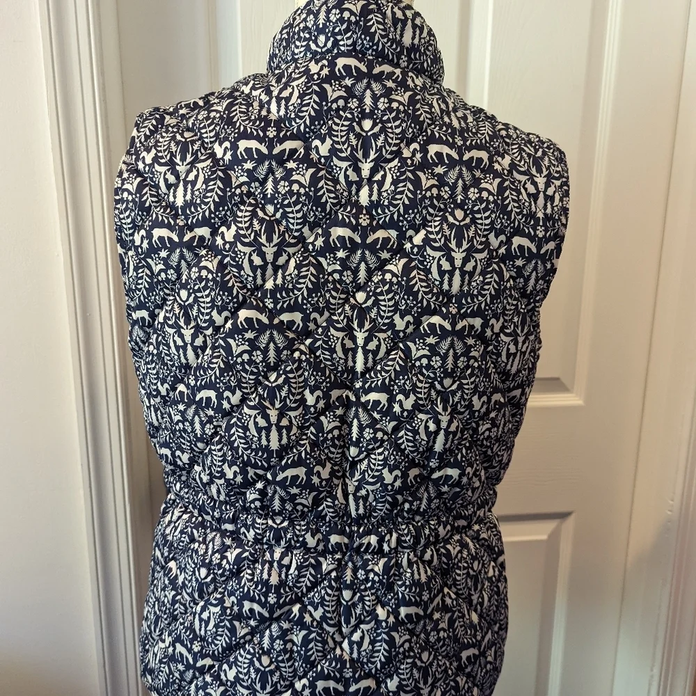 St. Johns Bay puffer vest‎ blue with woodland creatures womens size small